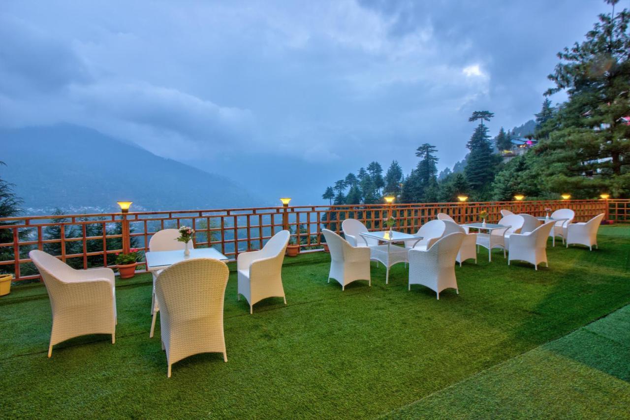 The Holiday Villa Resorts & Spa Manāli Exteriér fotografie
