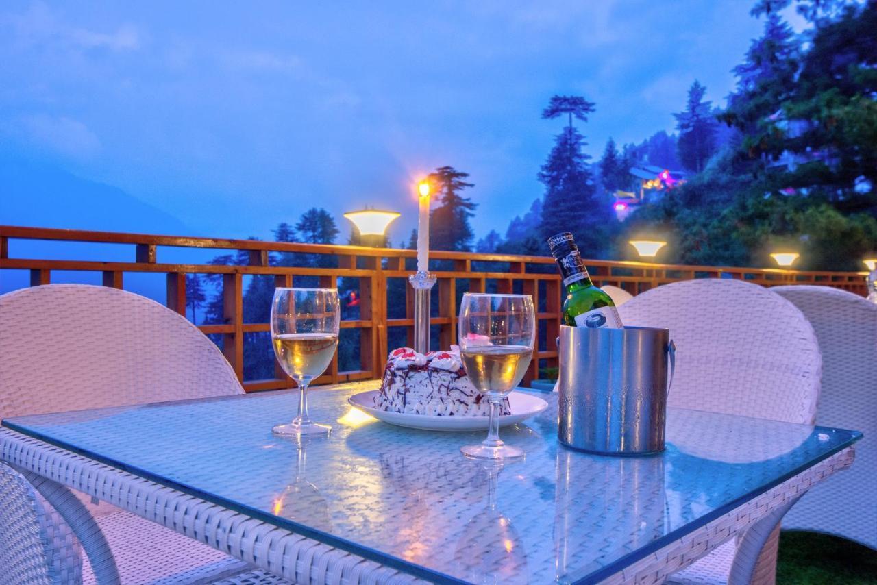 The Holiday Villa Resorts & Spa Manāli Exteriér fotografie