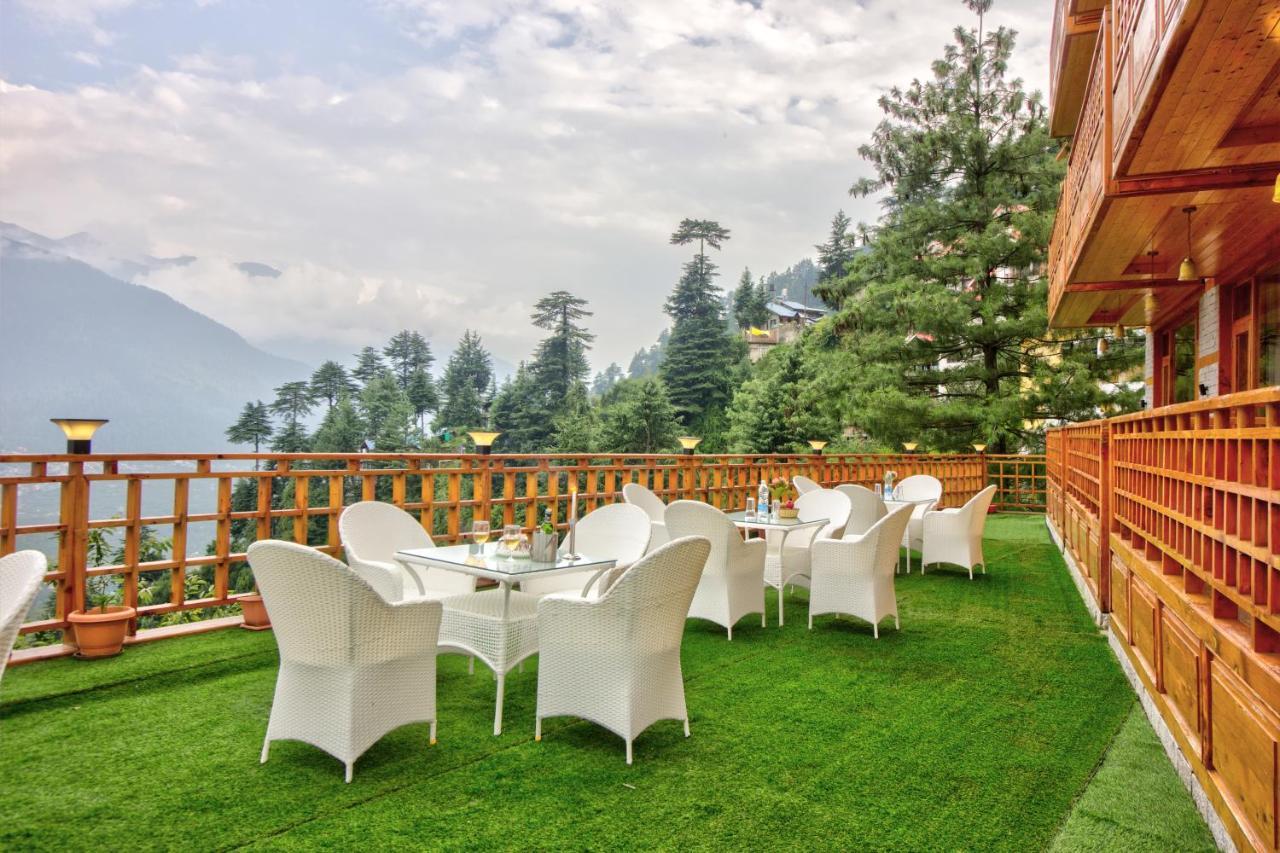 The Holiday Villa Resorts & Spa Manāli Exteriér fotografie